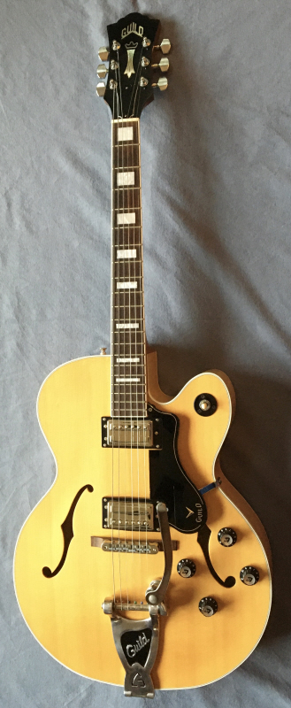 ギター gandhara GGJaguar's Guitarium and Ampeteria 2013 Guild GSR X-150D Savoy